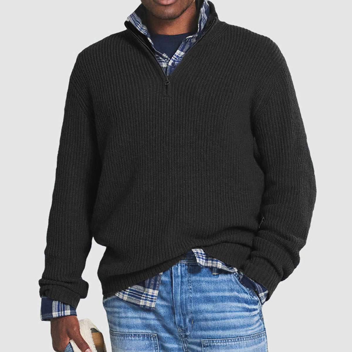 Herre ribstrikket sweater med kvart lynlås